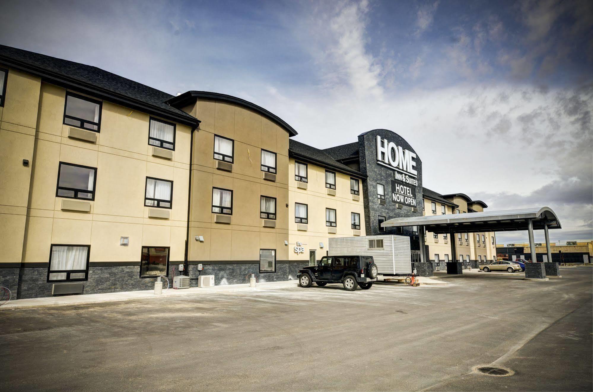 Home Inn&Suites - Swift Current Exterior foto